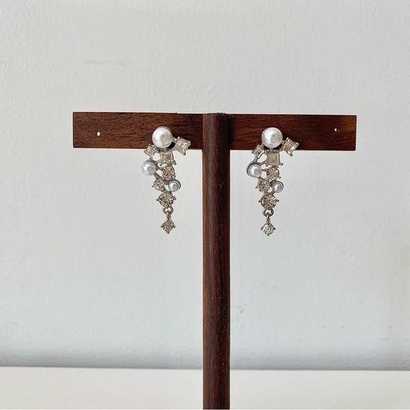 3/$20 White Gold Plated Rhinestone Pearl Cluster Dangle Earrings - Picture 3 of 7